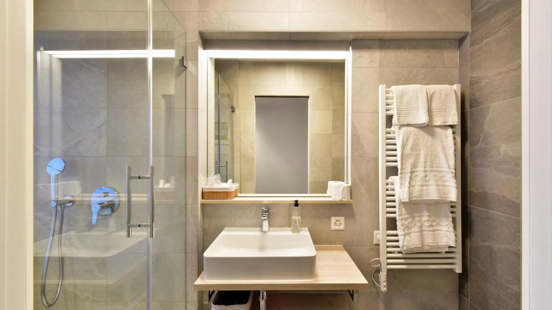 Hotel Rousseau Plus Genf