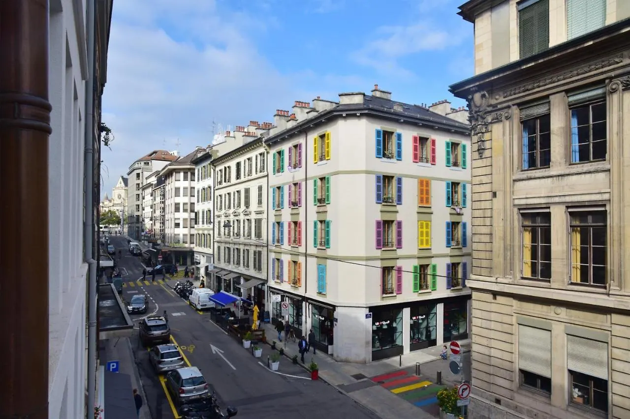 Hotel Rousseau Plus Geneva 3*,