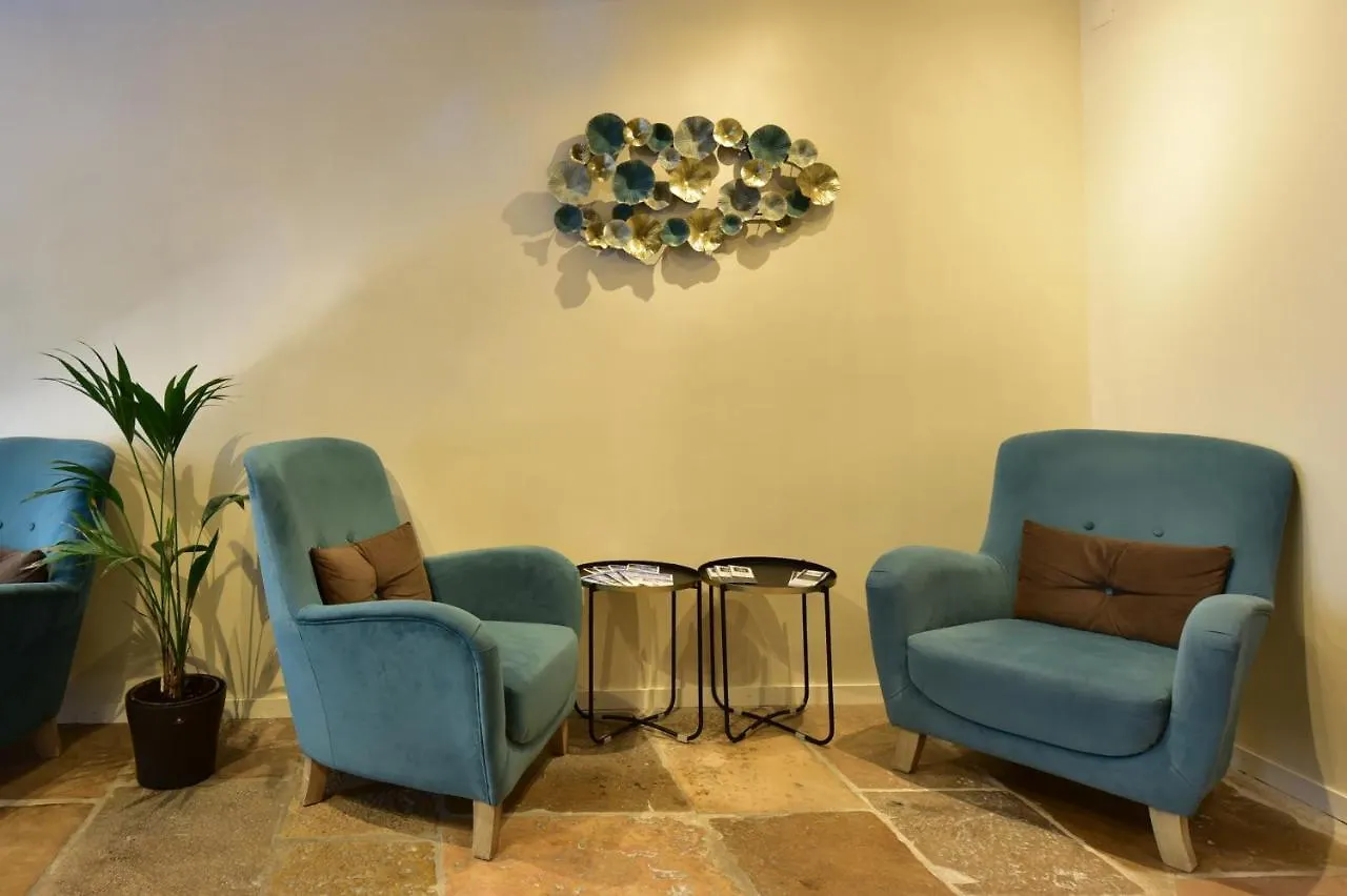 Hotel Rousseau Plus Geneva Switzerland